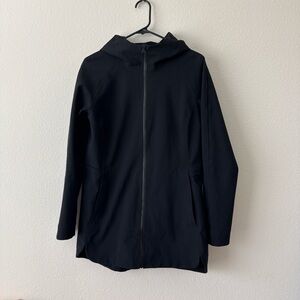 Women’s Lululemon Black Hooded Zip-Up Jacket size 6